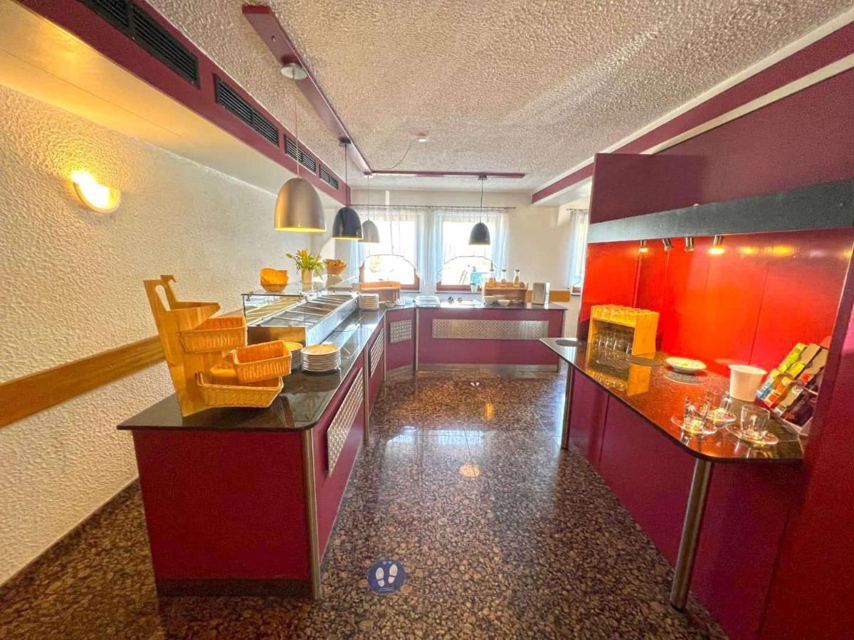 Hotel Und Restaurant Nehrener Hof Экстерьер фото