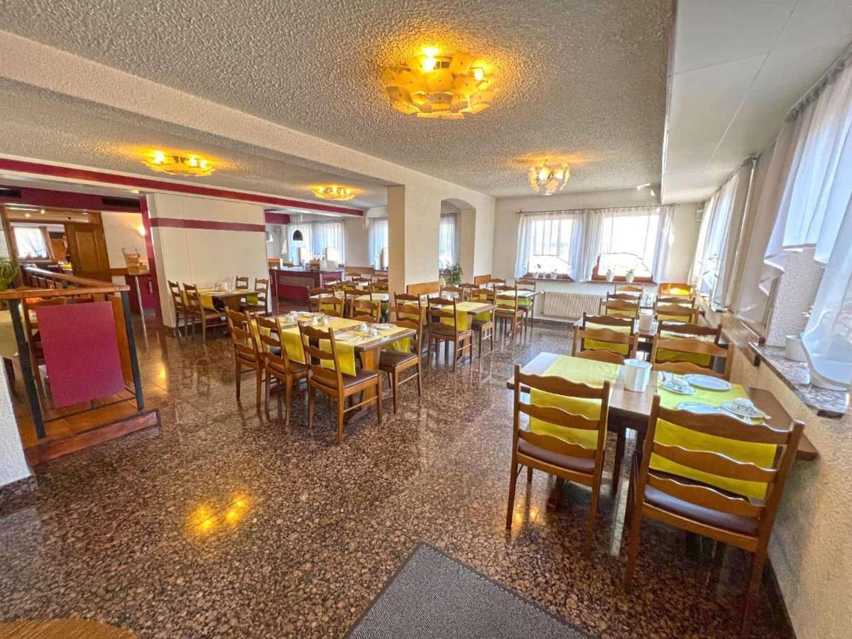 Hotel Und Restaurant Nehrener Hof Экстерьер фото